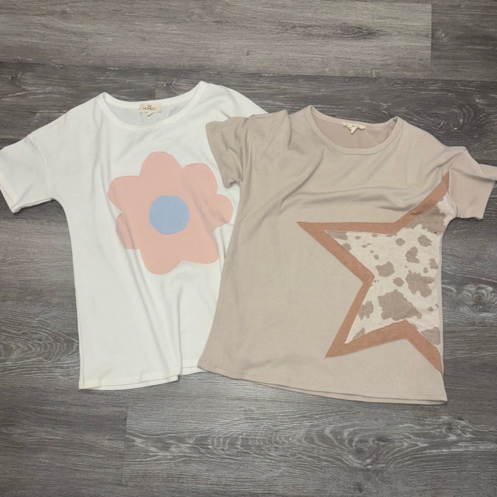 Colorful Assorted Tops Collection - Picture 3 of 7